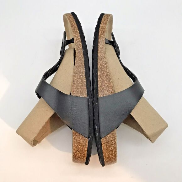 Mudd Cow Suede Cork Footbed Sandals Women's 8 Black Adjustable Buckle Thongs - Picture 8 of 11